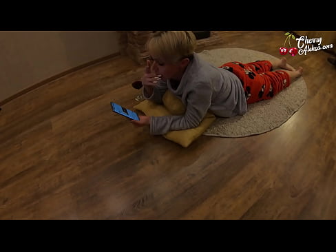 ❤️ Gekke Blondine Pijpt Enorme Pik en Stuitert Er Op - Anale Seks ❤ Super porn at porn nl.hqpornvideos.ru