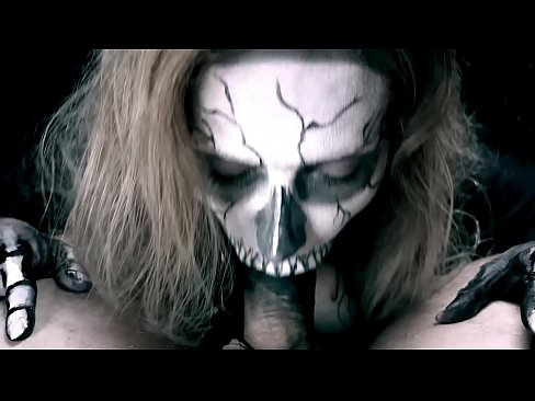 ❤️ Demon girl zuigt pik met haar zwarte mond en slikt sperma. ❤ Super porn at porn nl.hqpornvideos.ru